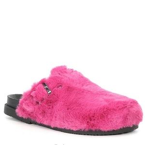 Carvela Berserk Faux Fur Fuchsia Flats